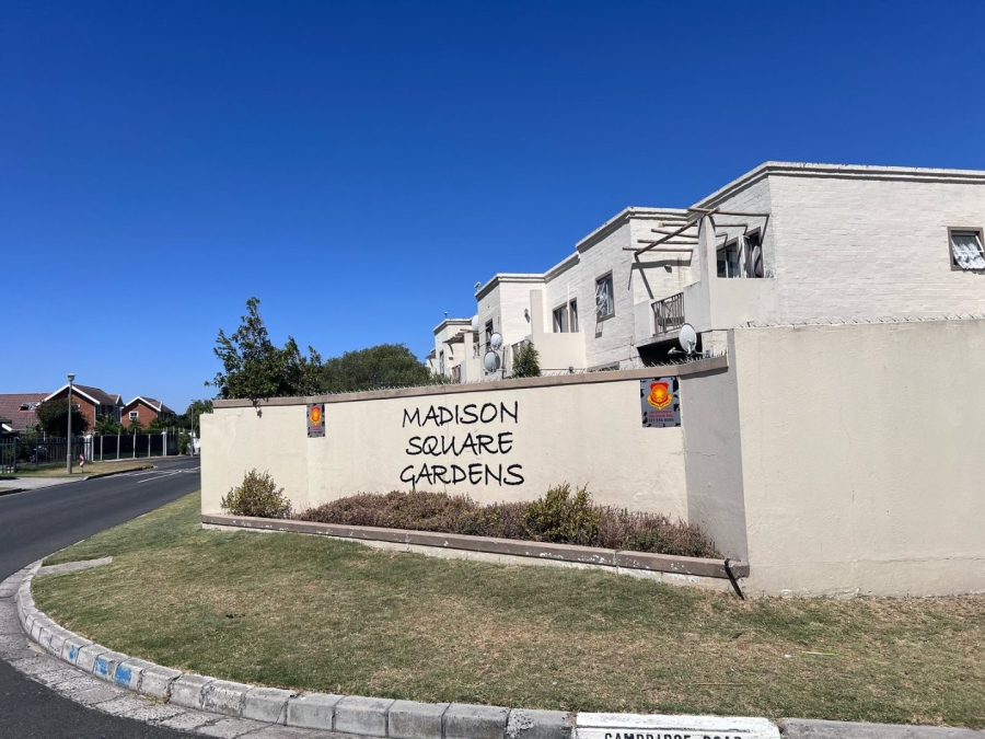 To Let 2 Bedroom Property for Rent in Parklands Western Cape